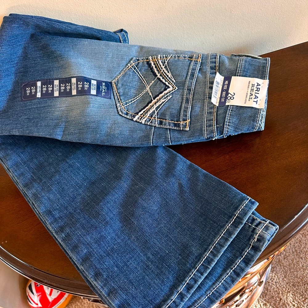 Women Ariat Jean